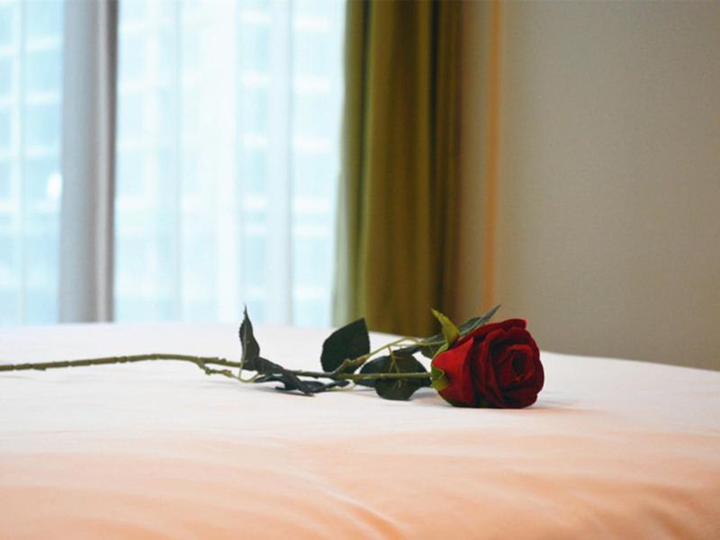 Iu Hotel Chongqing Jiefangbei Екстер'єр фото